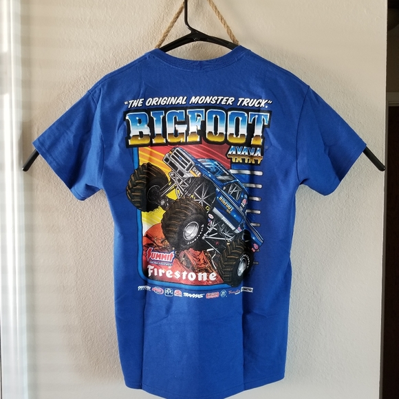 Bigfoot Monster Truck t-shirt size medium NWOT - Picture 2 of 7